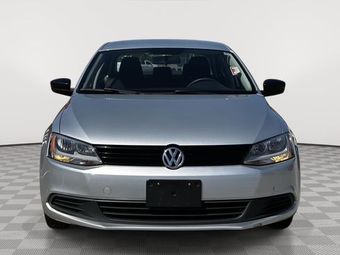 Used 2014 Volkswagen Jetta S FWD image 2