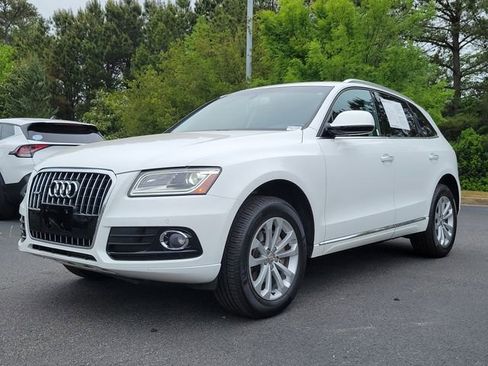 Used 2016 Audi Q5 2.0T Premium Plus w/ Technology Package AWD/4WD image 31