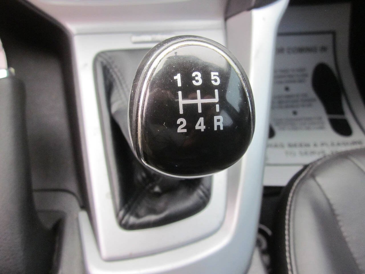 Used 2014 Ford Focus SE w/ Equipment Group 201A FWD image 14
