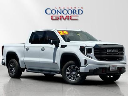 Used 2024 GMC Sierra 1500 AT4 w/ Technology Package