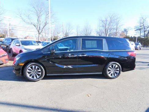 Used 2023 Honda Odyssey EX-L image 3