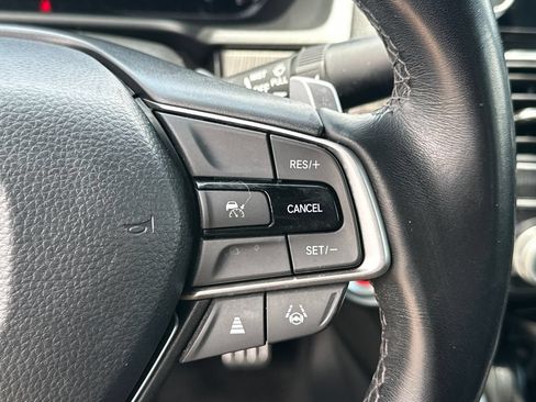 Used 2022 Honda Accord Sport image 26