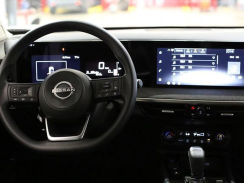 New 2026 Nissan Kicks SV image 17