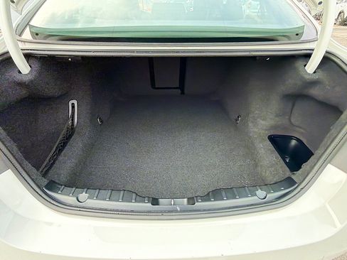 Used 2013 BMW 535i Sedan RWD image 11
