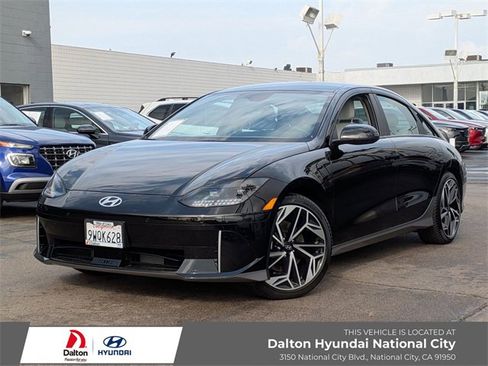 Used 2023 Hyundai Ioniq 6 SEL image 1