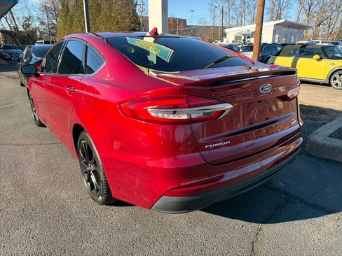Used 2019 Ford Fusion SE w/ Equipment Group 151A image 13