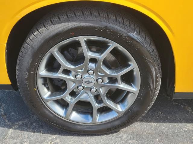 Used 2017 Dodge Challenger GT AWD/4WD image 22