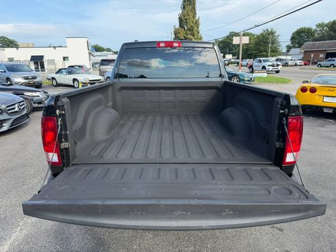 Used 2015 RAM 1500 Express w/ Black Ram 1500 Express Group AWD/4WD image 11
