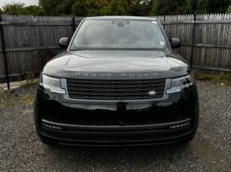 New 2025 Land Rover Range Rover Long Wheelbase SE video 2