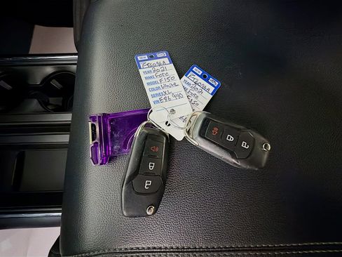 Used 2021 Ford F150 XL w/ STX Appearance Package image 31