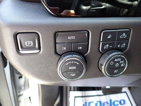Used 2024 Chevrolet Silverado 1500 RST w/ Convenience Package II AWD/4WD image 17