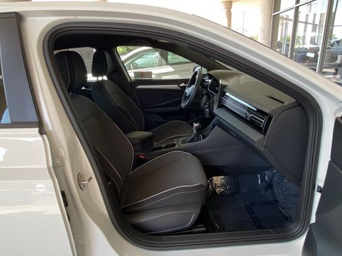 Certified 2026 Volkswagen Jetta Sport FWD image 33