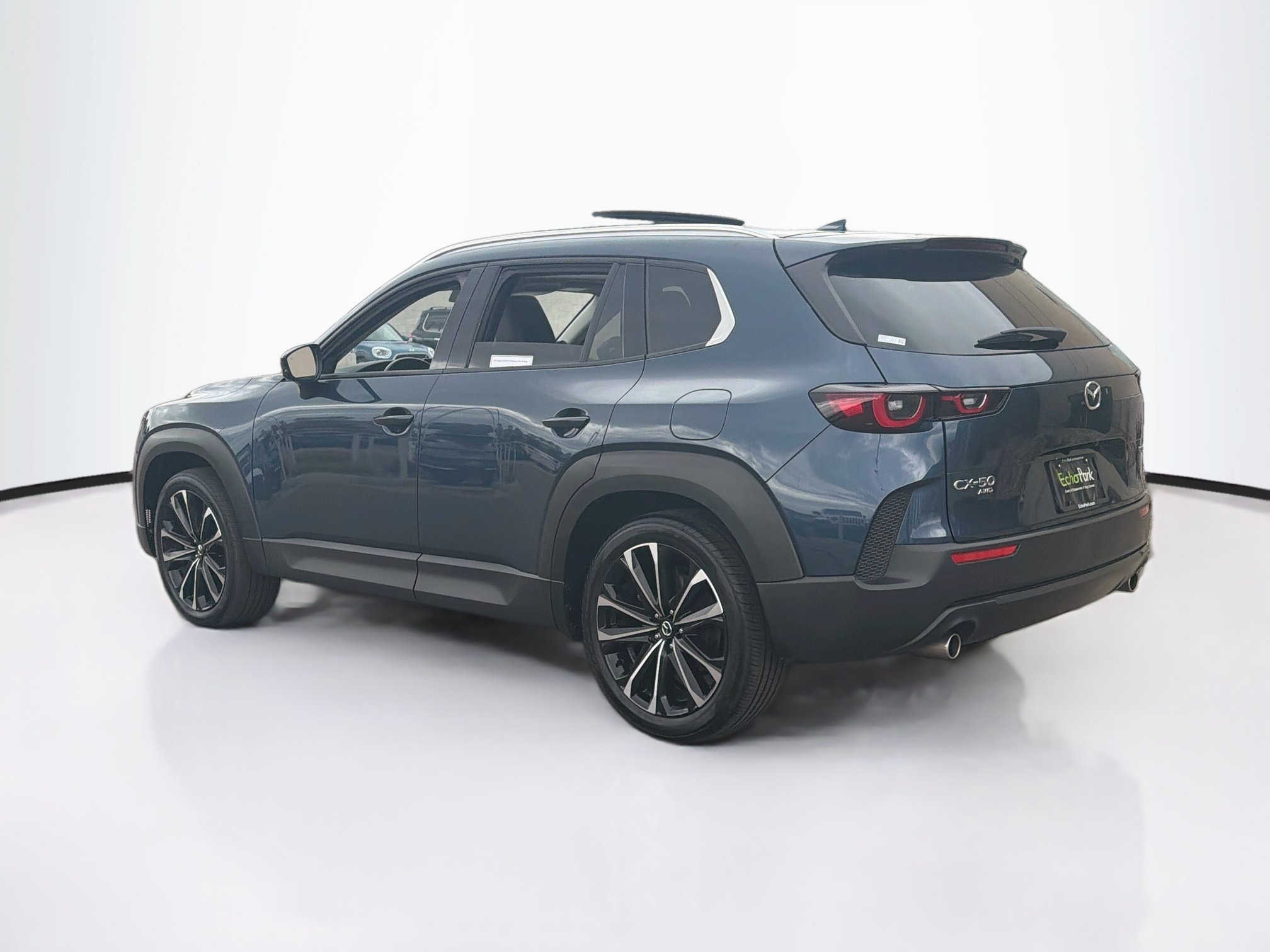 Used 2025 MAZDA CX-50 AWD 2.5 S w/ Premium Plus Pkg image 5