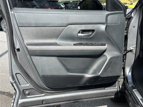 New 2026 Nissan Kicks SV w/ SV Premium Package image 11