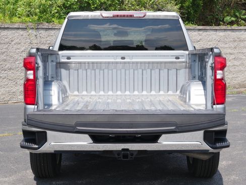 Certified 2023 Chevrolet Silverado 1500 LT AWD/4WD image 6