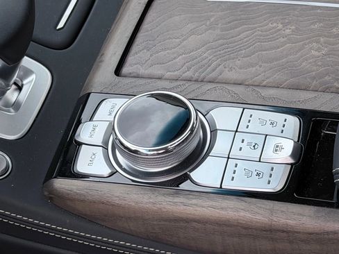 Used 2021 Genesis G90 5.0 Ultimate image 37