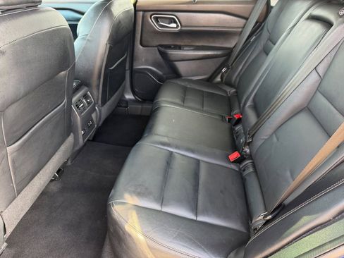 Used 2021 Nissan Rogue SL w/ Premium Package FWD image 13