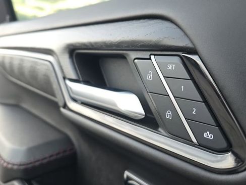 Used 2023 GMC Sierra 1500 AT4X image 25