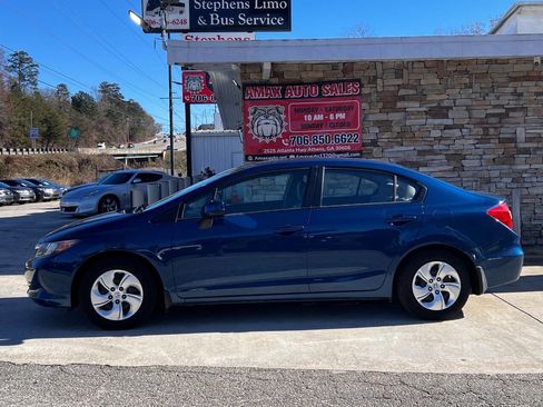 Used 2012 Honda Civic LX image 3
