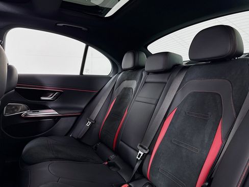 New 2026 Mercedes-Benz E 53 AMG e 4MATIC Sedan image 7