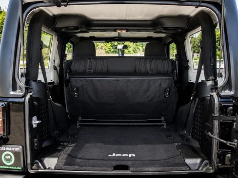 Used 2012 Jeep Wrangler Sport AWD/4WD image 18