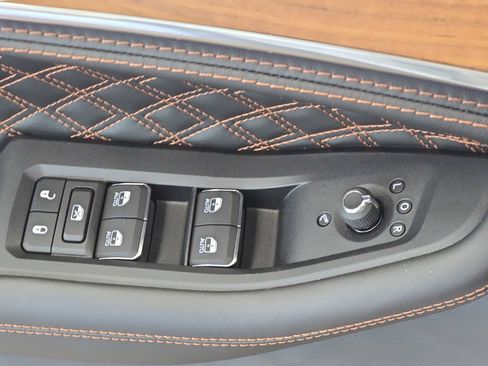 New 2026 Jeep Grand Cherokee Summit AWD/4WD image 28