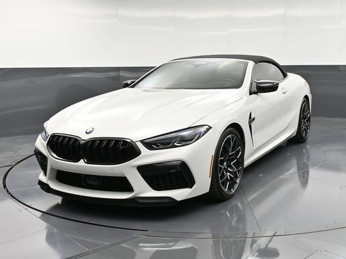 Used 2025 BMW M8 Competition image 1