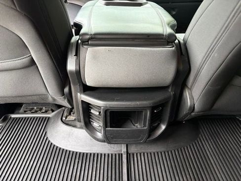 Used 2022 RAM 1500 Big Horn AWD/4WD image 19