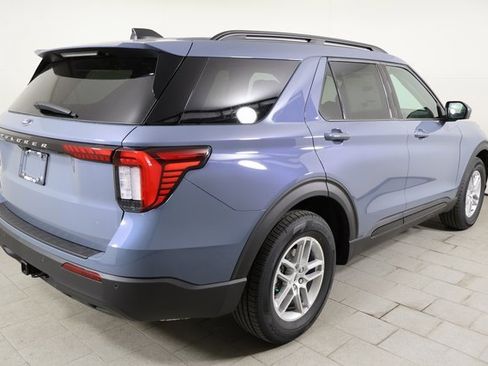 New 2026 Ford Explorer Active image 13