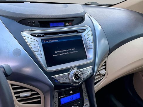 Used 2013 Hyundai Elantra Limited w/ Technology Pkg FWD image 29