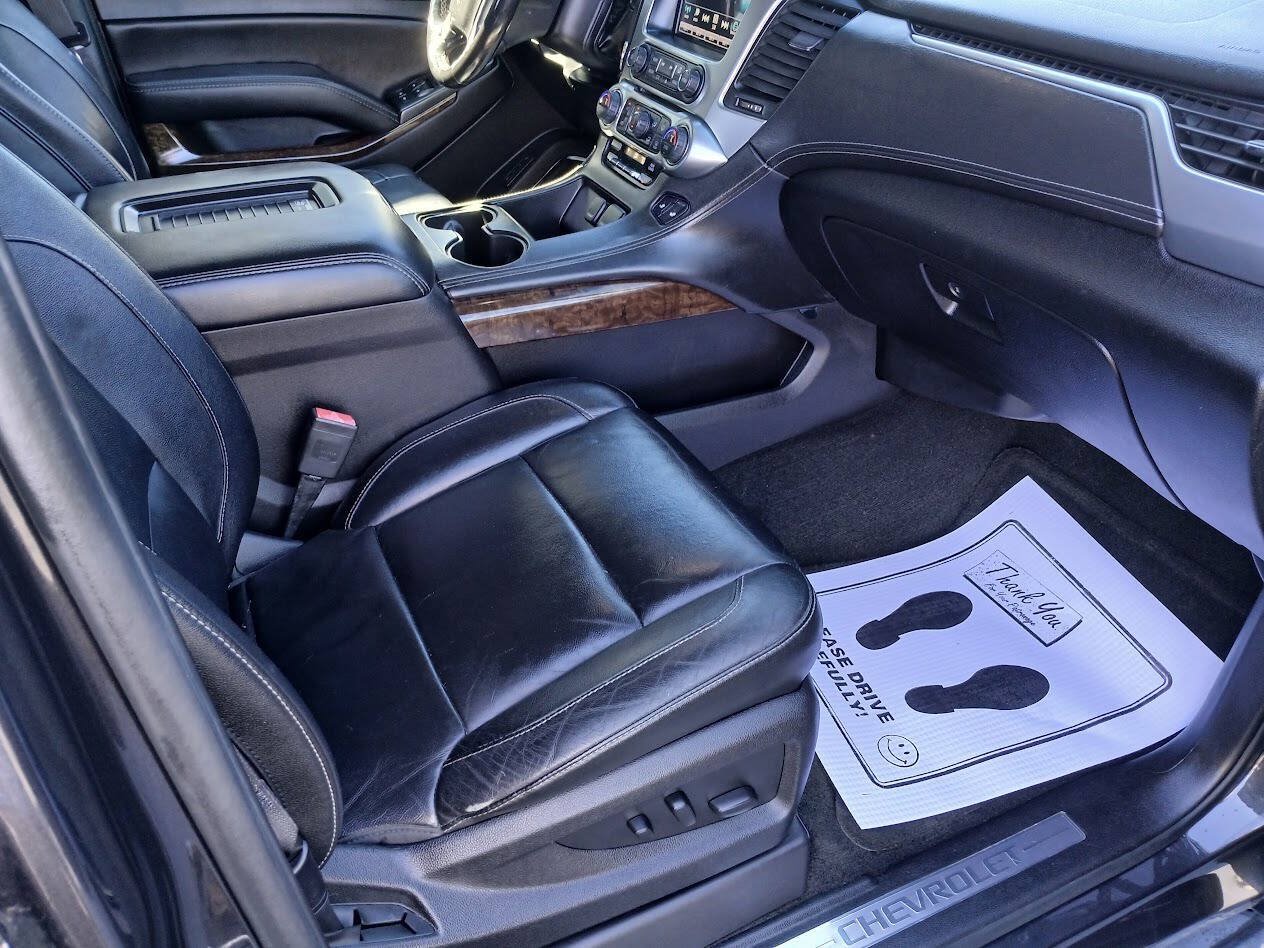 Used 2016 Chevrolet Tahoe LT AWD/4WD image 3