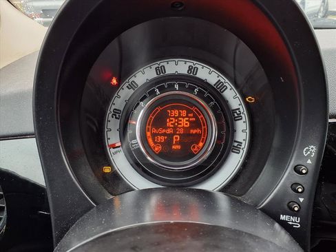 Used 2015 FIAT 500 Pop image 10