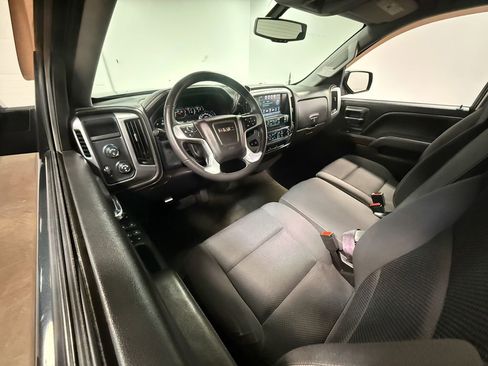 Used 2018 GMC Sierra 1500 SLE image 61