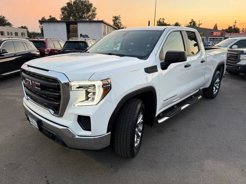 Used 2022 GMC Sierra 1500 Pro w/ Sierra Value Package AWD/4WD image 5