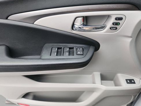 Used 2021 Honda Pilot EX-L image 27