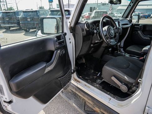 Used 2017 Jeep Wrangler Unlimited Sport w/ Quick Order Package 24S image 23