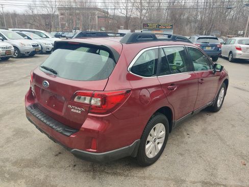 Used 2017 Subaru Outback 2.5i image 6