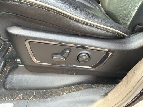 Used 2022 RAM 1500 Limited AWD/4WD image 18