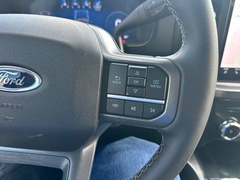 Used 2026 Ford F250 Lariat w/ Tremor Off-Road Package AWD/4WD image 18