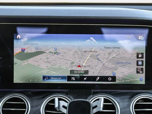 Used 2021 Mercedes-Benz E 350 Sedan w/ Premium Package image 20