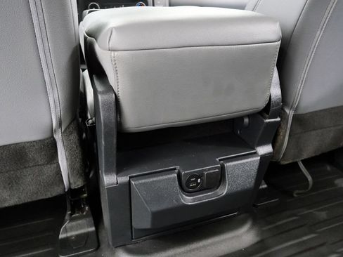 Used 2022 Ford F150 XL w/ Equipment Group 101A High AWD/4WD image 19