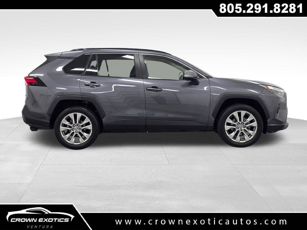 Used 2023 Toyota RAV4 XLE Premium FWD image 8