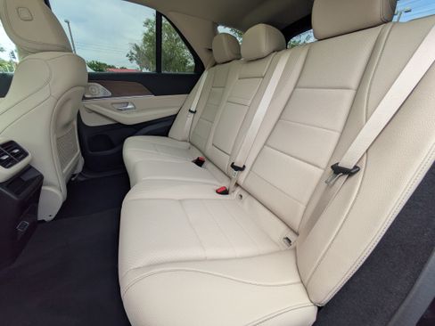 New 2026 Mercedes-Benz GLE 450 4MATIC image 13