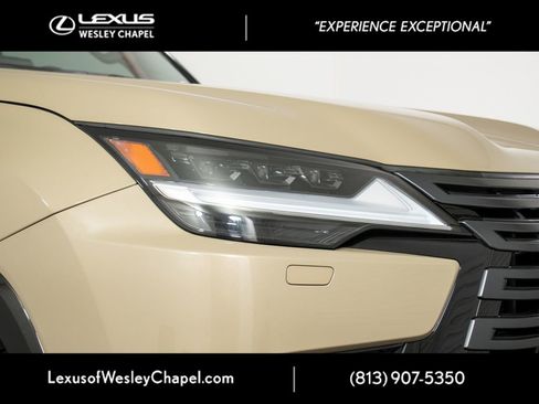 Used 2025 Lexus LX 700h Overtrail image 3