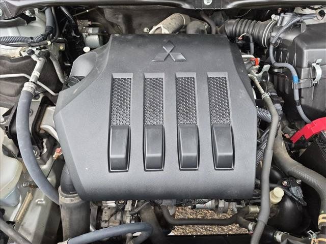 Used 2023 Mitsubishi Eclipse Cross LE AWD/4WD image 18