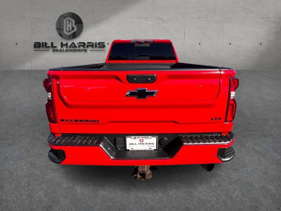 Used 2022 Chevrolet Silverado 2500 LTZ w/ LTZ Plus Package AWD/4WD image 7