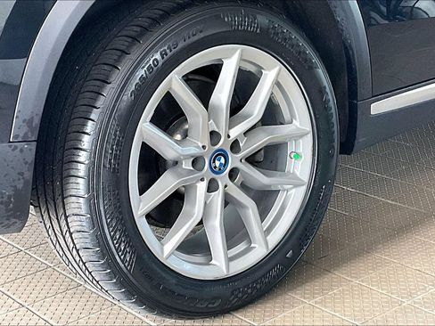 Used 2022 BMW X5 xDrive45e AWD/4WD image 36