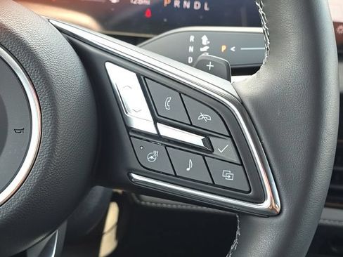 Used 2025 Buick Enclave Sport Touring w/ Power Package FWD image 39