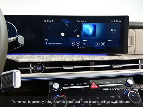 Used 2024 Hyundai Santa Fe Calligraphy image 20