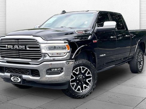Used 2021 RAM 2500 Laramie AWD/4WD image 13